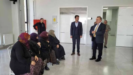 Kaymakam Öztürk, nüfus hizmetlerini yerinde inceledi