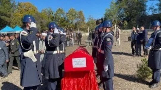 Kaza sonucu hayatını kaybeden Uzman Çavuş Karakaya son yolculuğuna uğurlandı