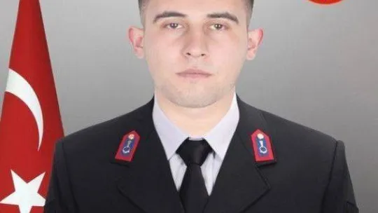 Kaza sonucu hayatını kaybeden Uzman Çavuş Karakaya son yolculuğuna uğurlandı