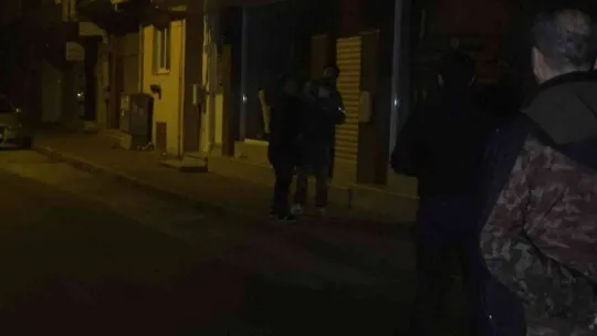 Kaza yapan alkollü sürücü ceza yiyeceğini anlayınca polislere direndi