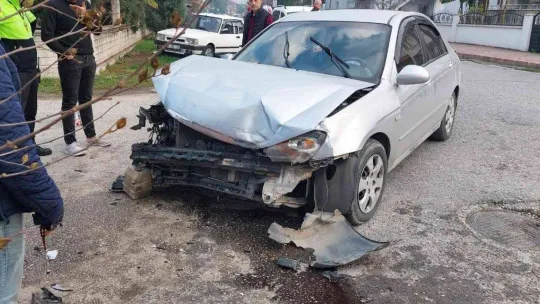 Kazada savrulan otomobil, babaanne ve toruna çarptı: 1 ölü 1 yaralı