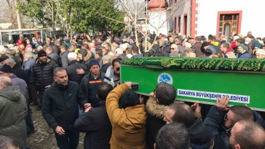 Kazadan 10 saat sonra bulunan sürücü defnedildi