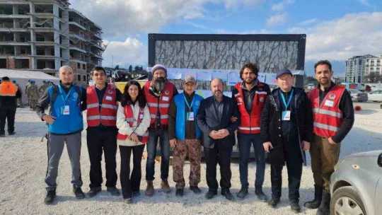 Kazakistan Salih Nesil Vakfı'ndan depremzedeler için 480 bin dolar yardım