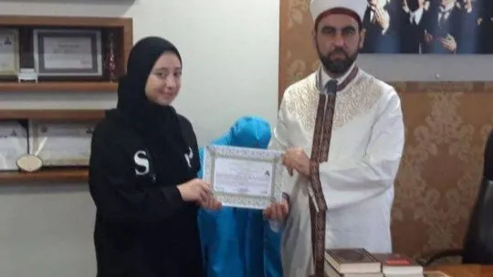 Kazakistanlı Martysheva, 'Tuğçe' ismini alarak Müslüman oldu