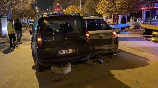 Kazanın ardından tekmeli yumruklu kavga kamerada