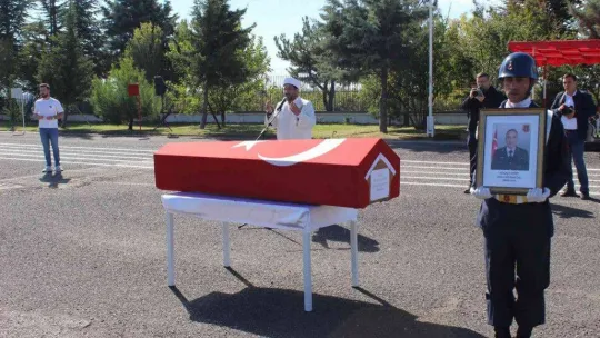 Kazaya müdahale ederken şehit düştü: Şehidin naaşı memleketine uğurlandı