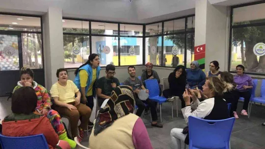 Keçiören Belediyesi engelli bireyleri Mersin kampına götürdü