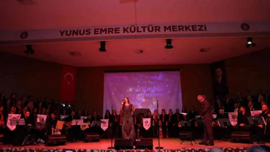 Keçiören'de 'Türk Halk Müziği Korosu Konseri' düzenlendi