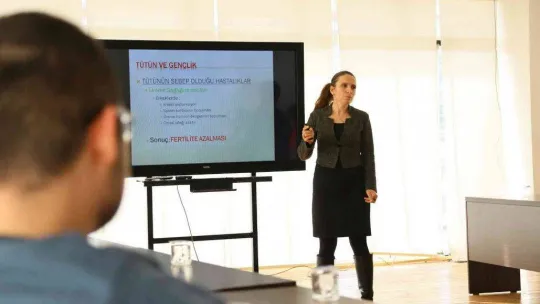 Keçiören'de gençlere 'tütün bağımlılığı' eğitimi verildi