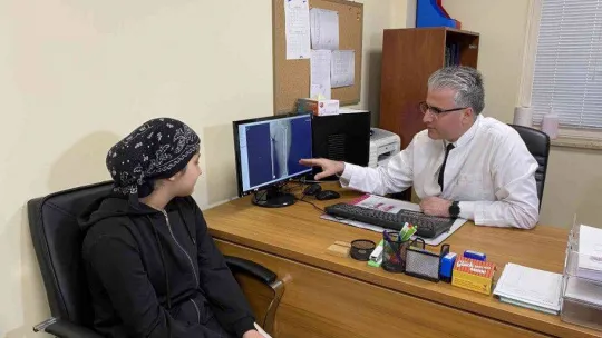 Kemik kanserini yendi, şimdi sağlıkla yürüyor