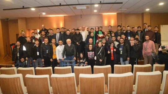 Kent Orkestrası özel kişiler için çaldı