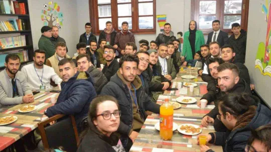 Kent Orkestrası özel kişiler için çaldı