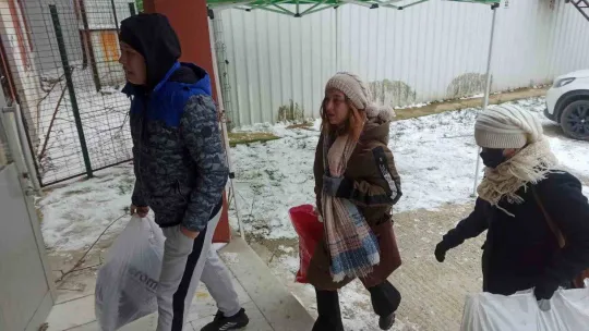 Keşanlılar deprem bölgesine yardım için seferber oldu