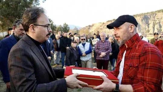 Kıbrıs gazisi son yolculuğuna uğurlandı