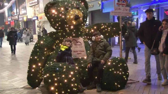 Kimi şarkı söyleyerek, kimi ceza yiyerek yeni yıla girdi