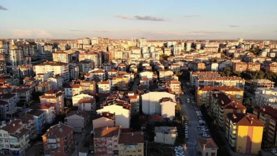 Kiracısının elektrik ve suyunu kestirmişti, mahkemeden karar çıktı