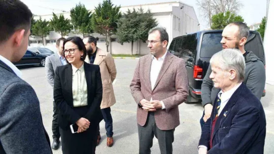 Kırım Tatar Türklerinden deprem bölgesine yardım tırı