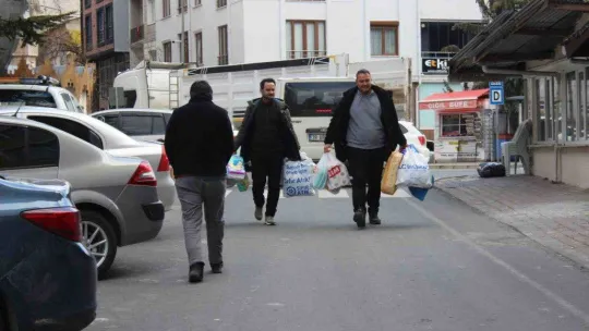 Kırklareli'de depremzedelere gönül köprüsü