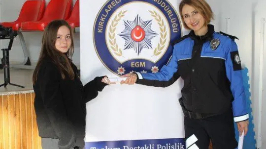 Kırklareli Emniyet Müdürlüğü'nden gençlere klavye kursu