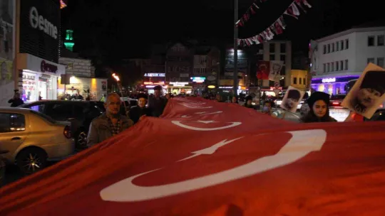 Kırklareli'nde 'Türk Kırmızısı Ay Beyazı' defilesi