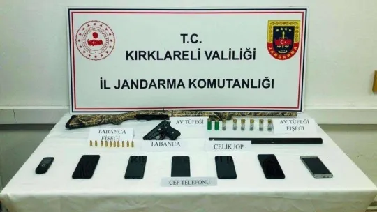 Kırklareli'nde 'yağma' suçuna karıştığı iddia edilen 6 şüpheli yakalandı