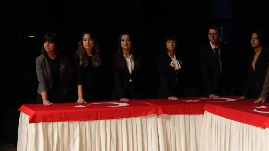 Kırklareli'nde aday öğretmenler yemin etti