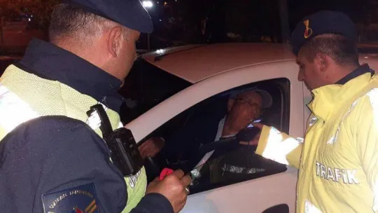 Kırklareli'nde kuralları ihlal eden sürücülere ceza yağdı