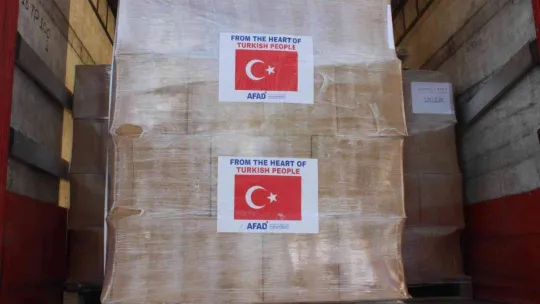 Kırklareli'nde Pakistan'a yardım tırı dualarla yola çıktı