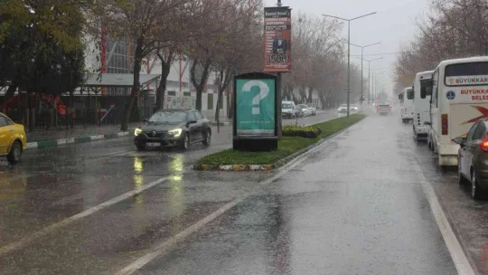 Kırklareli'nde sağanak yağış etkili oluyor