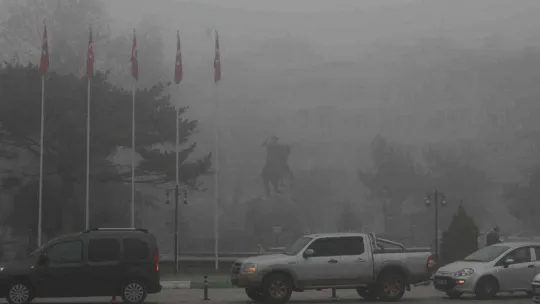 Kırklareli'nde yoğun sis etkili oluyor