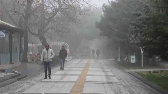 Kırklareli'nde yoğun sis etkili oluyor