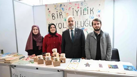 Kitap şöleni coşkuyla başladı