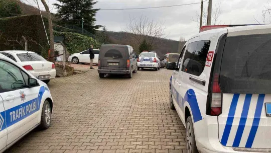 Kız arkadaşına kiralık araçta dehşeti yaşattı