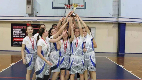 Kız takımları göz kamaştırıyor