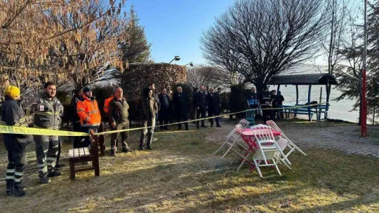 Kızılcahamam'da ahşap restoran alevlere teslim oldu