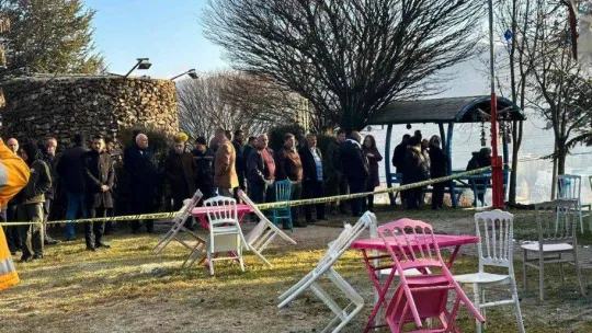 Kızılcahamam'da ahşap restoran alevlere teslim oldu