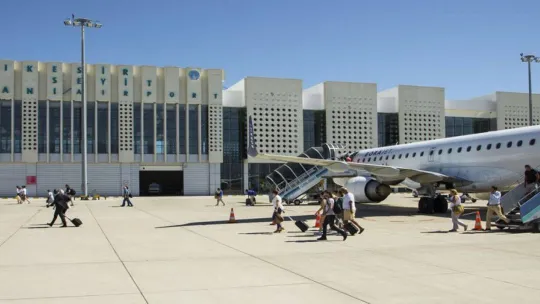 Koca Seyit Havalimanı 10 ayda 206 bin yolcuya hizmet verdi