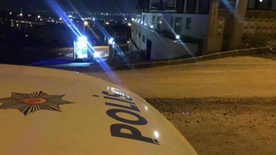 Kocaeli'de cinayet: İnşaat halindeki binanın ofisinde silahla vurularak öldürüldü
