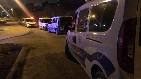 Kocaeli'de cinayet: İnşaat halindeki binanın ofisinde silahla vurularak öldürüldü