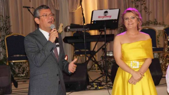 Kocaeli'de dikkat çeken sünnet düğünü, siyasiler akın etti