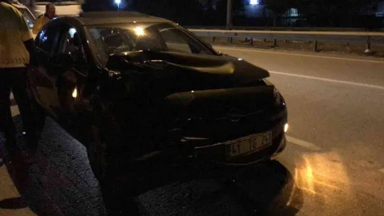 Kocaeli'de zincirleme trafik kazası: 2 yaralı
