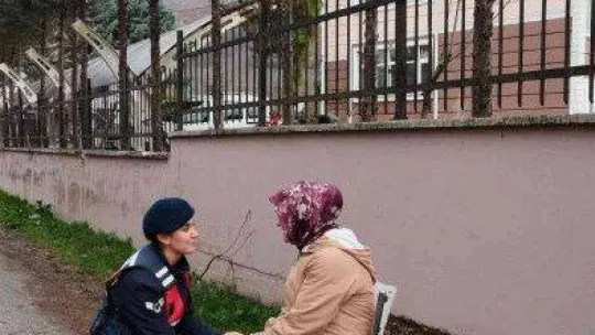 Kocaeli jandarmasından Düzce'ye yardım eli