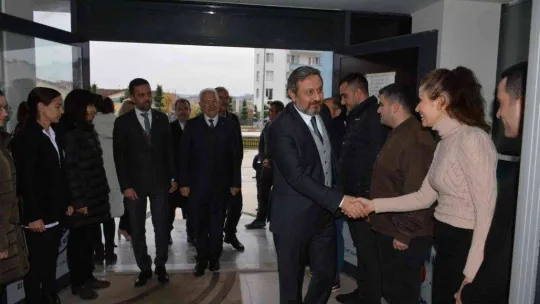 Kocaeli Milletvekili Mehmet Akif Yılmaz, Başkan Yılmaz'ı ziyaret etti