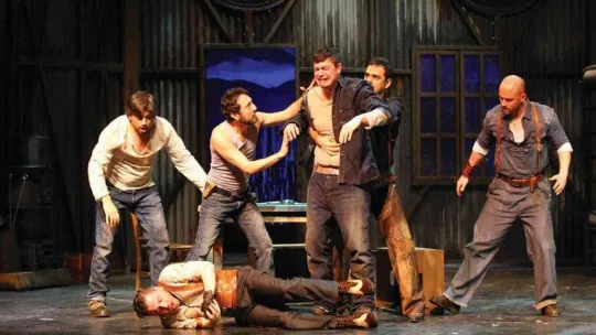 Kocaeli Şehir Tiyatrosu 25 yaşında