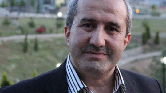 Kocaelili gazeteci depremde oğlu, gelini ve torununu kaybetti