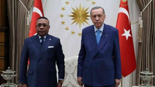 Kongo Cumhuriyeti'nın Ankara Büyükelçisi Ondele, Cumhurbaşkanı Erdoğan'a güven mektubu sundu