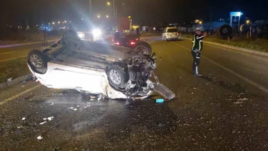 Kontrolden çıkan araç metrelerce savruldu: 1 yaralı