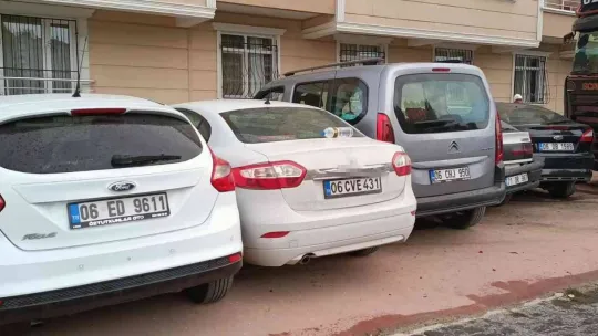 Kontrolden çıkan tır 8 aracı hurdaya çevirdi