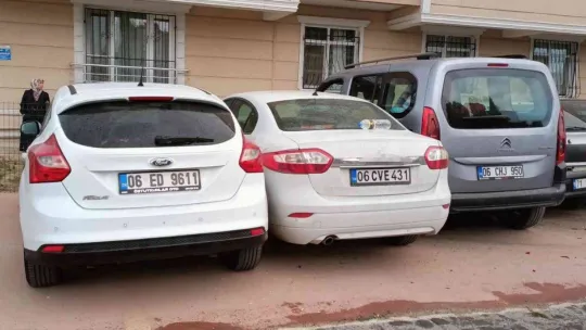 Kontrolden çıkan tır 8 aracı hurdaya çevirdi