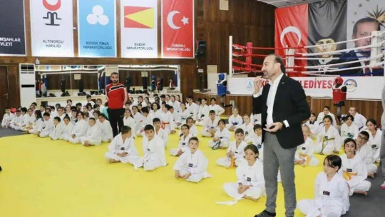 Körfez'de 200 sporcuya yeni kuşak